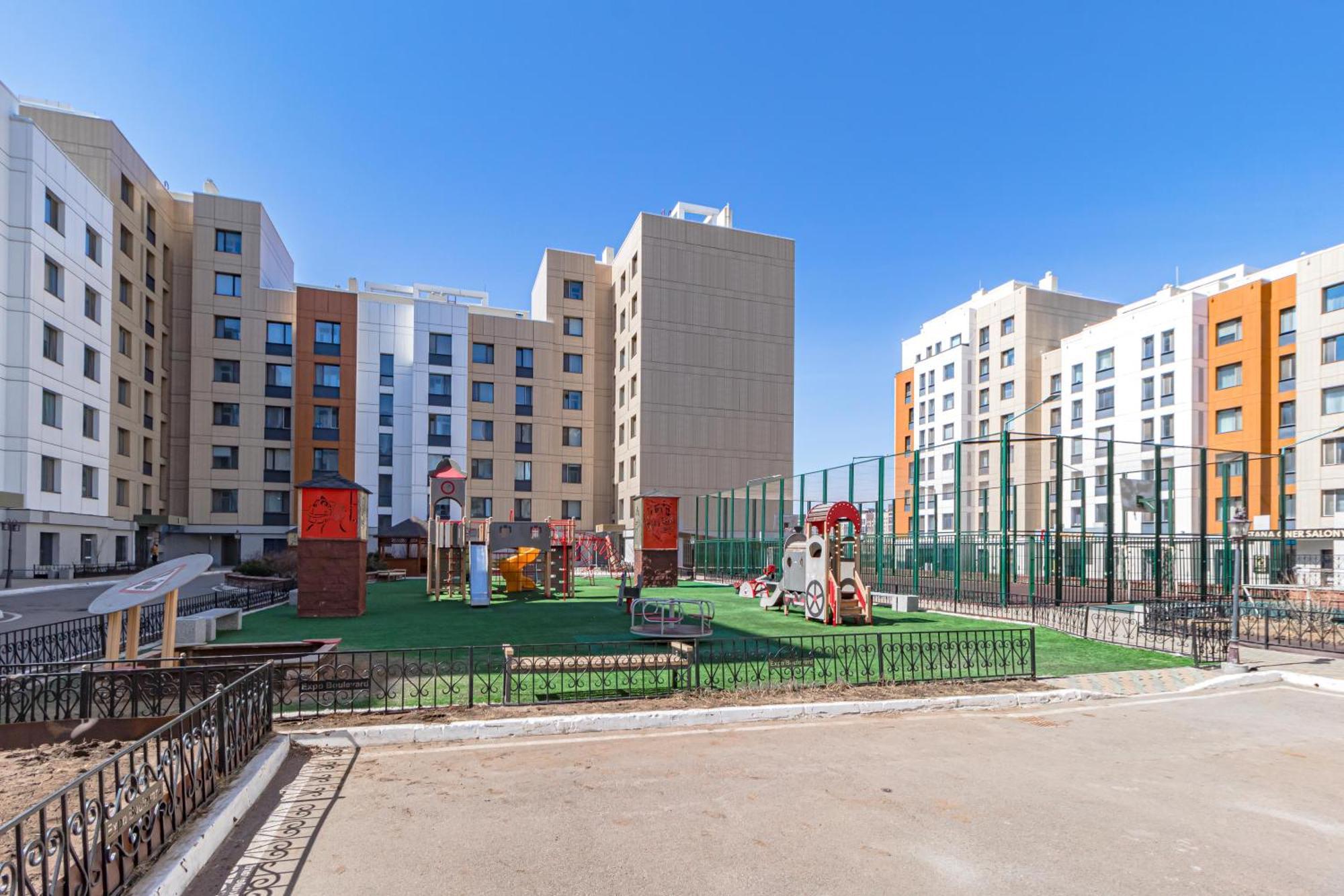 Просторная Квартира В Expo Boulevard Astana Exterior foto